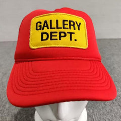Caps